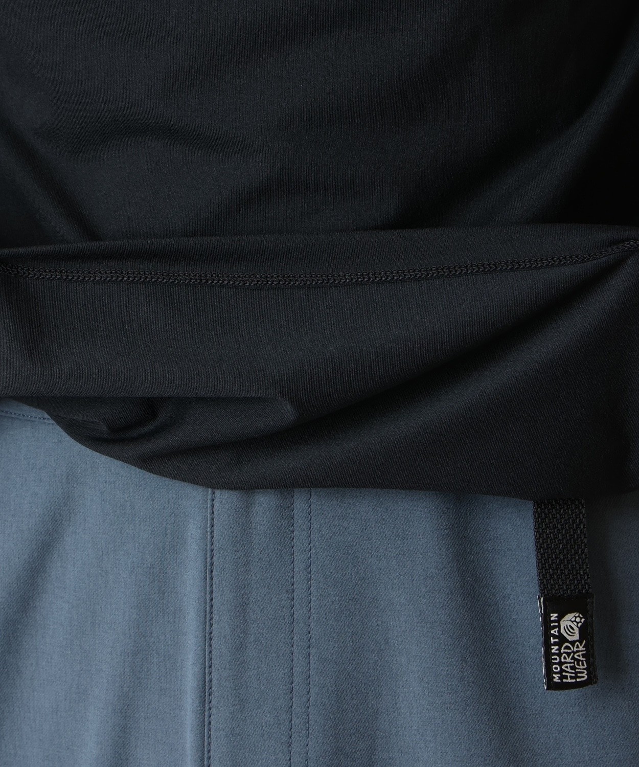 010Black