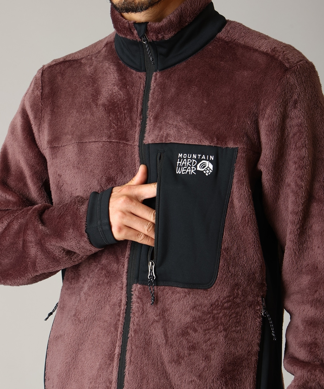 219Carob Black