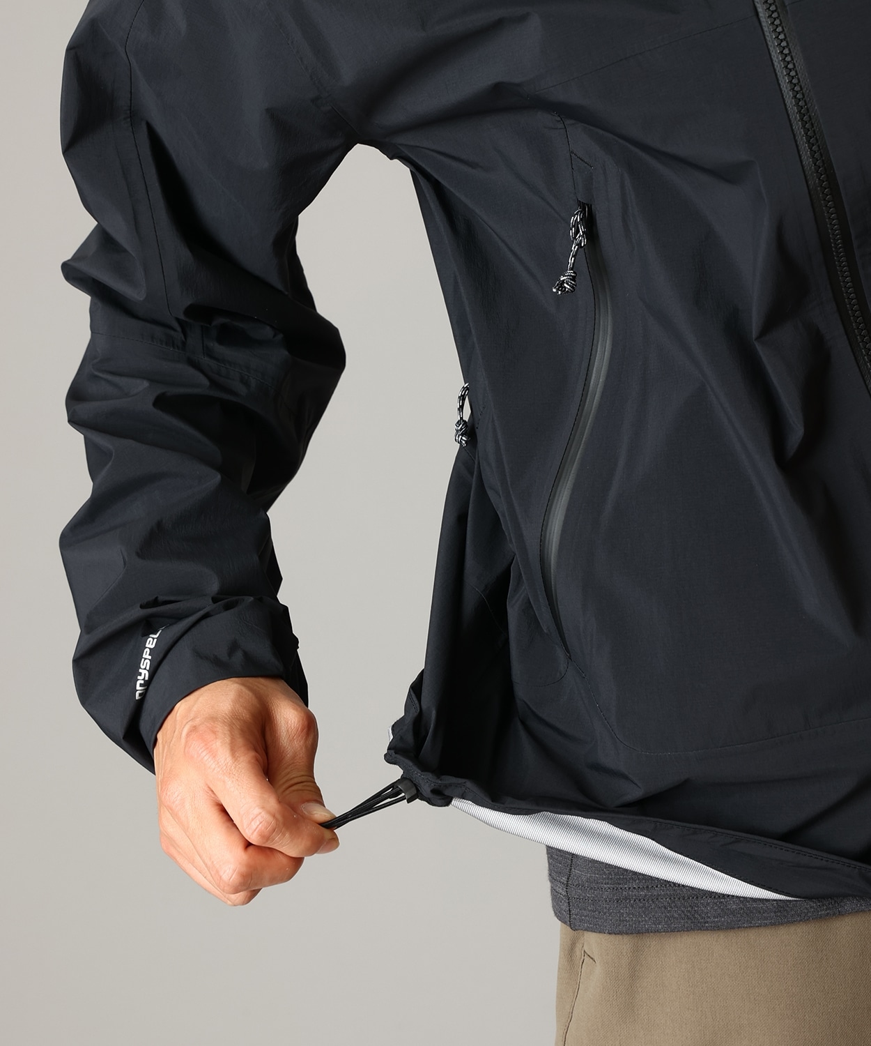 010Black