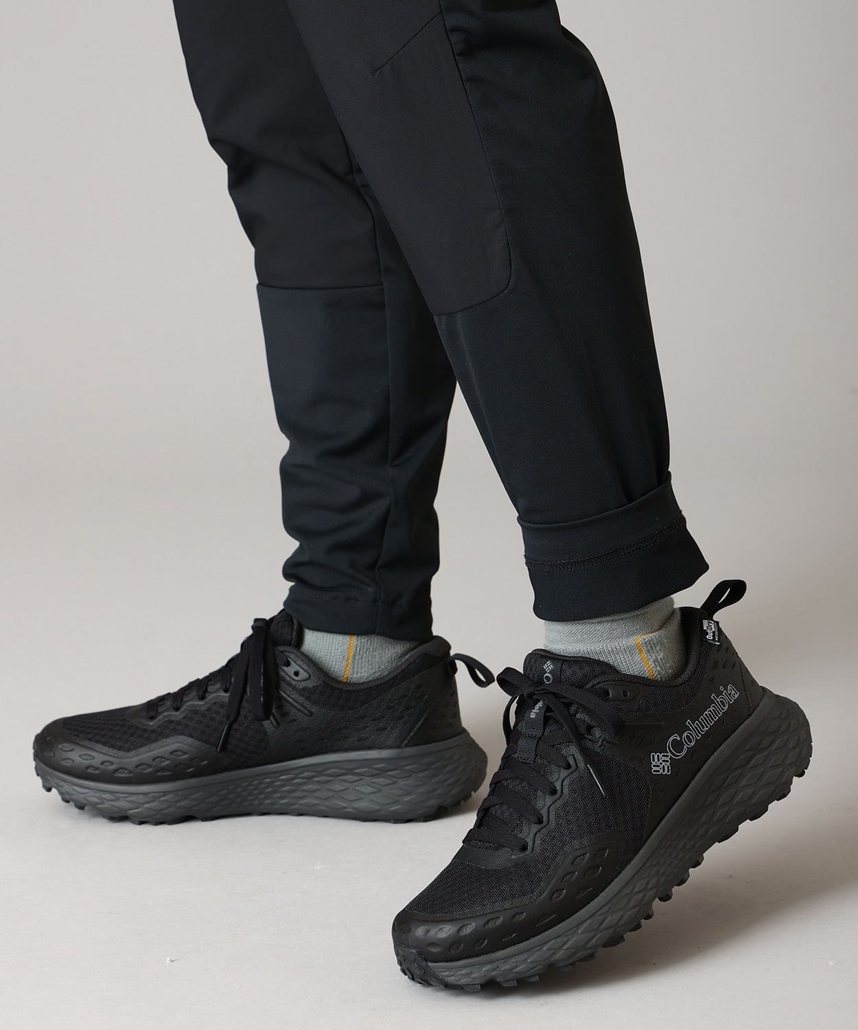 010Black