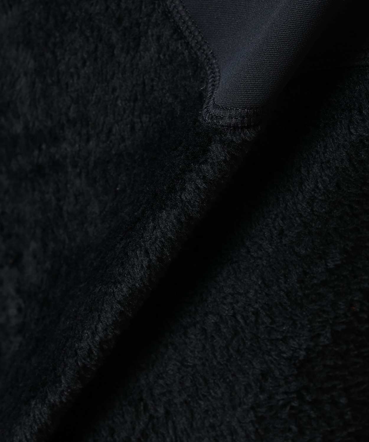 090Black