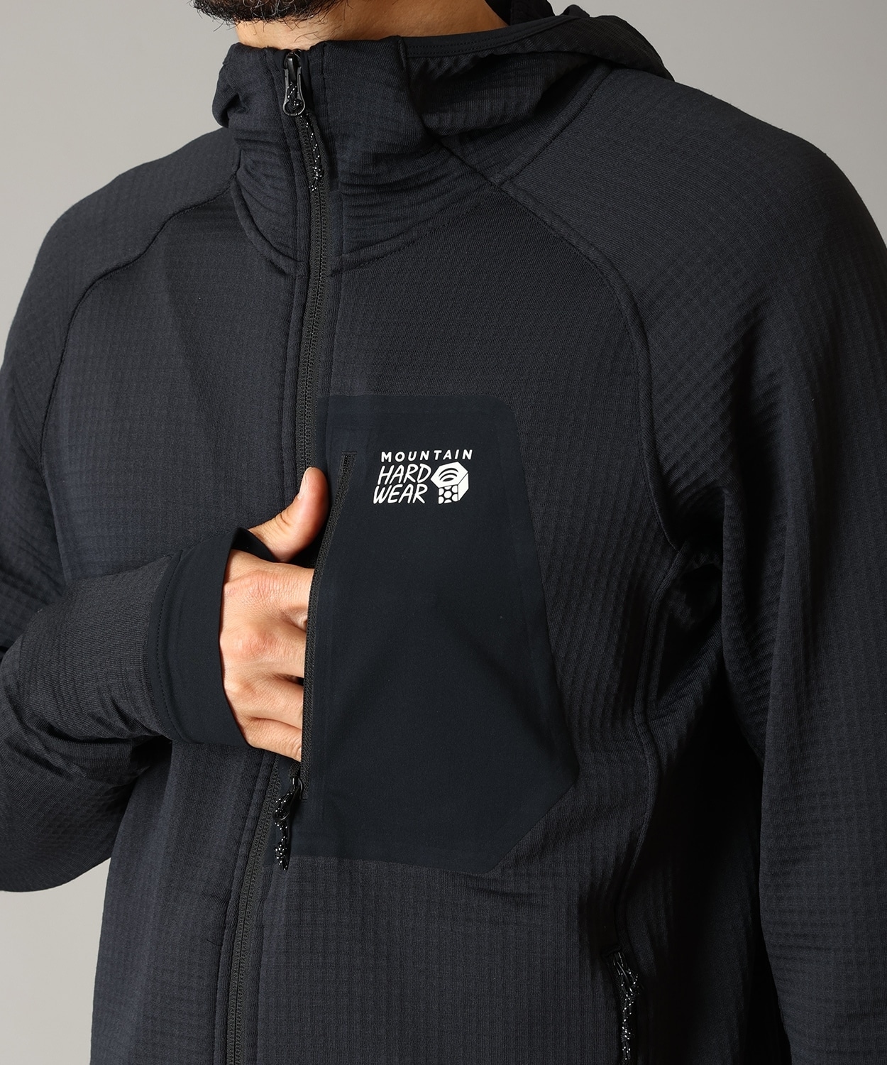 010Black