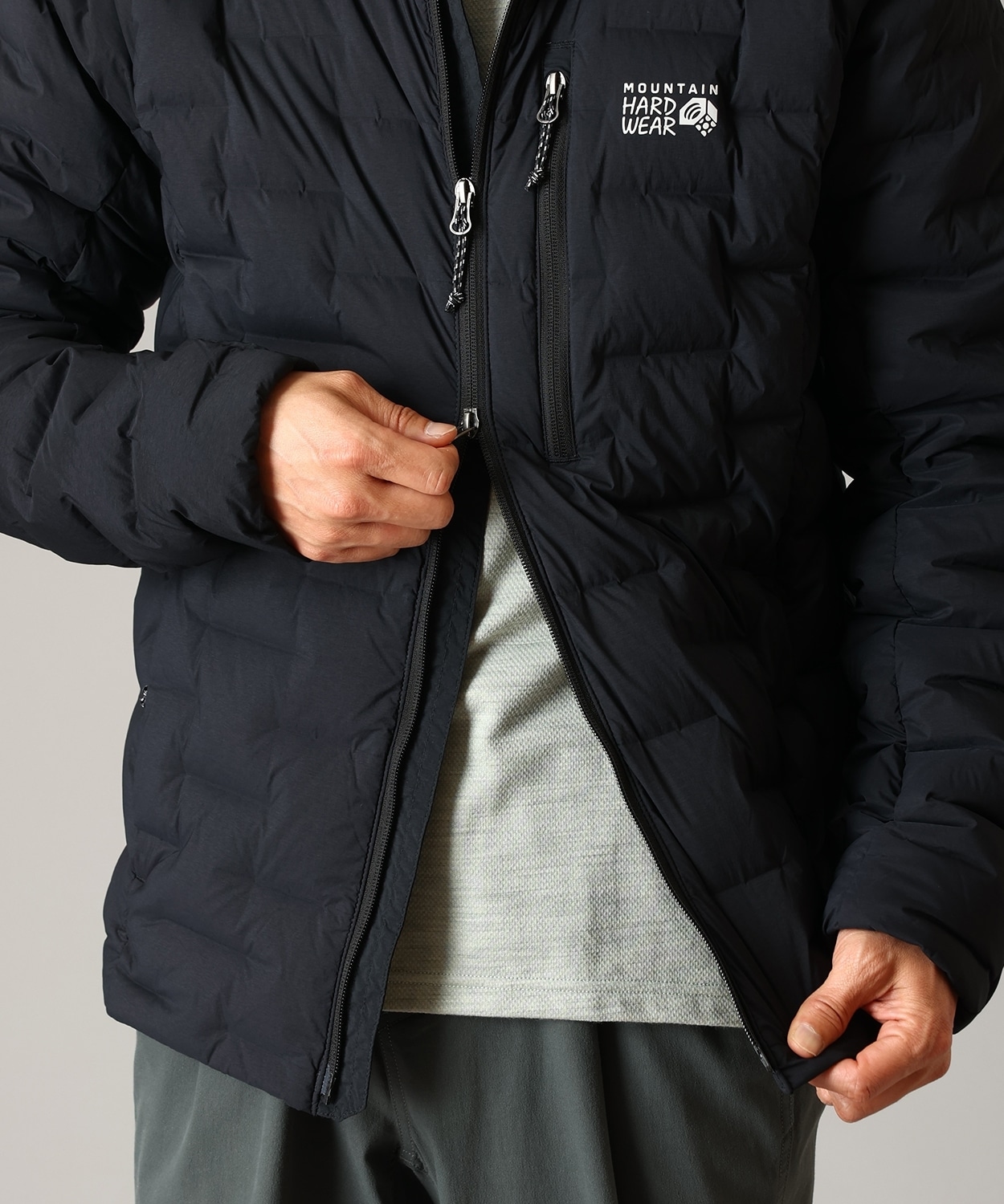010Black