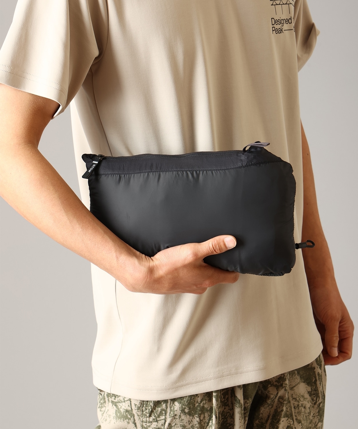 010Black