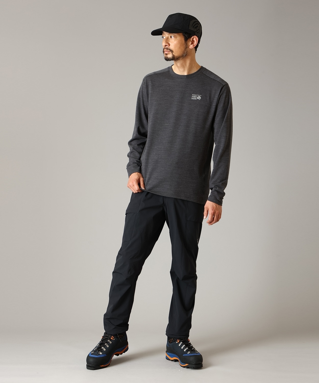010Black
