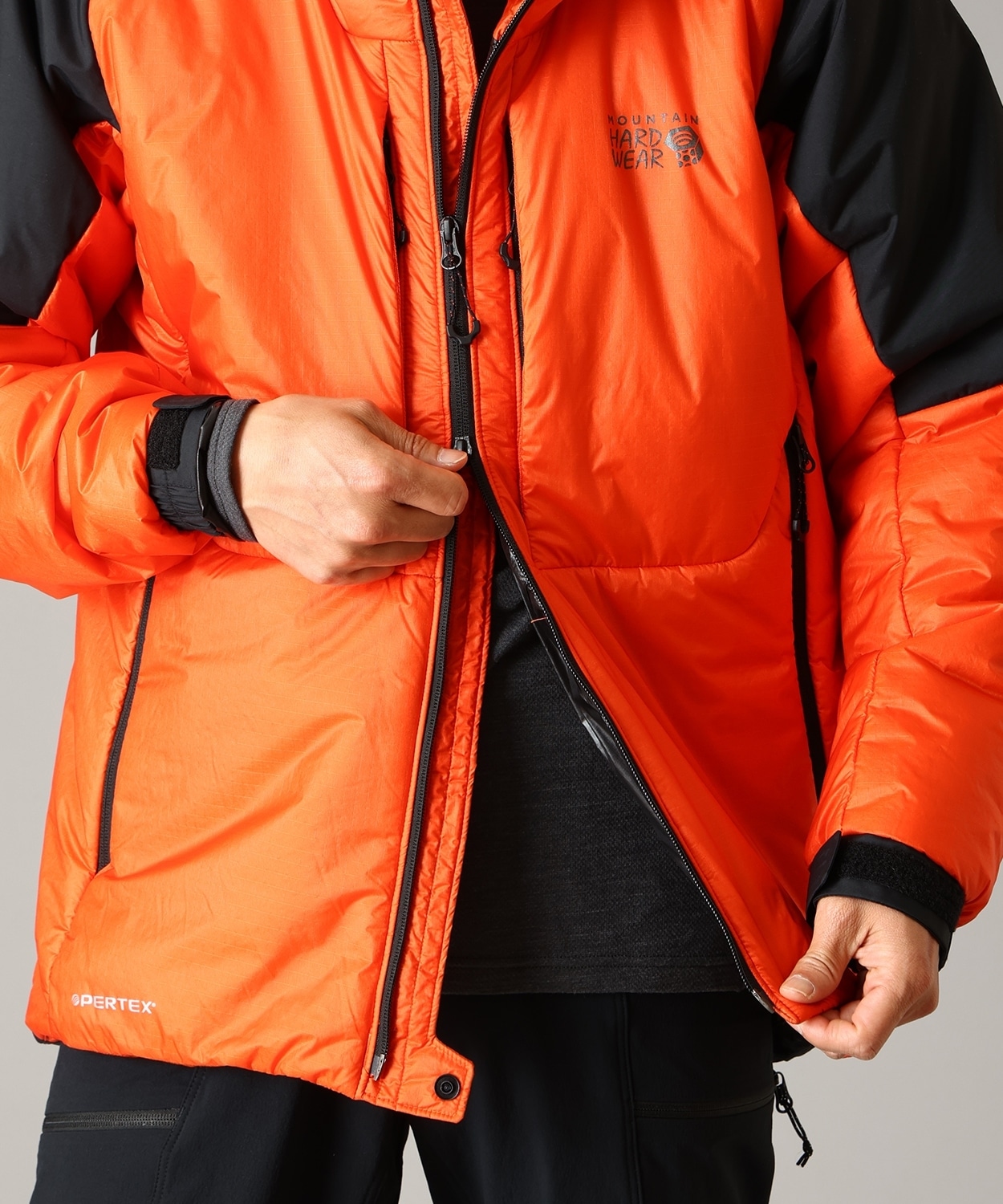842State Orange Black