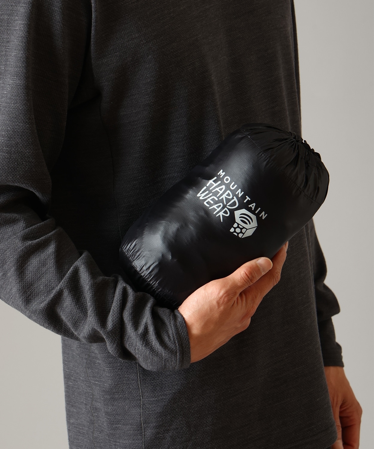 010Black