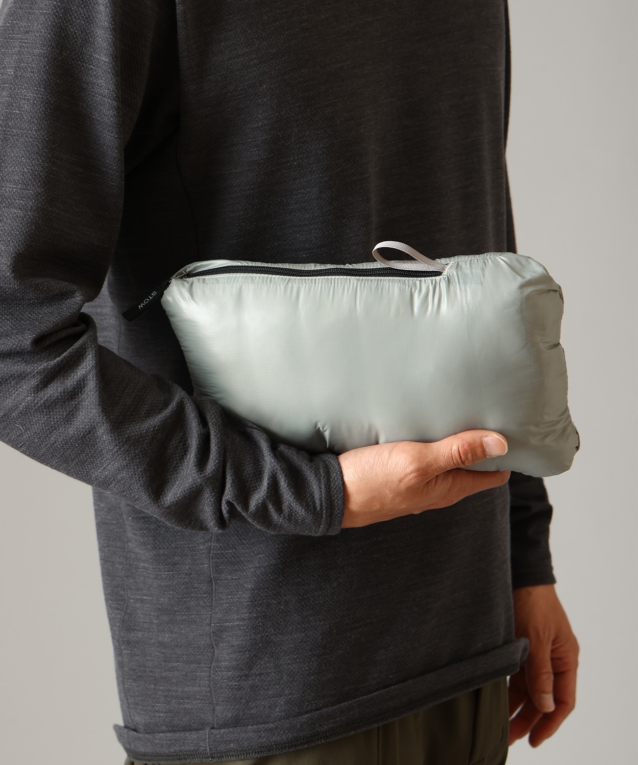 059Half Moon Grey
