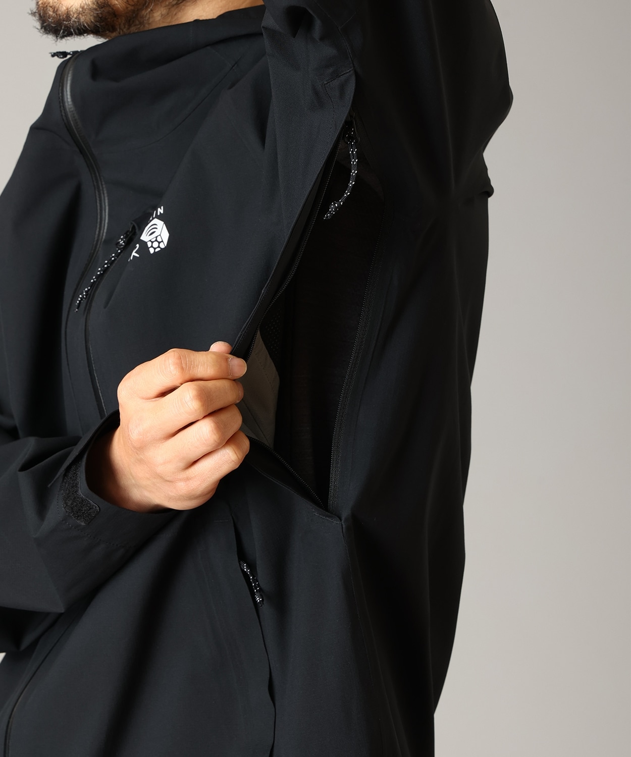 090Black