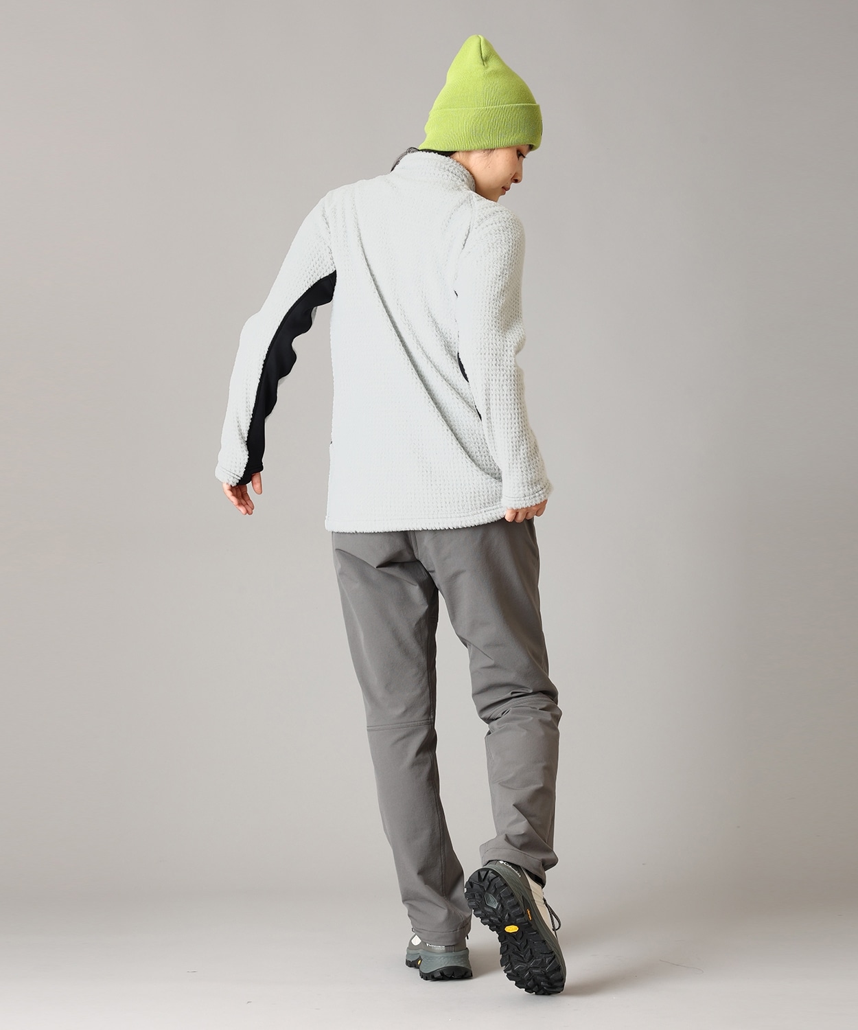 063Grey Ice